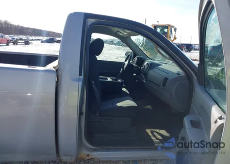 2008 Chevrolet Silverado 1500 Work Truck from USA, damaged, VIN 1GCEC14X08Z313549